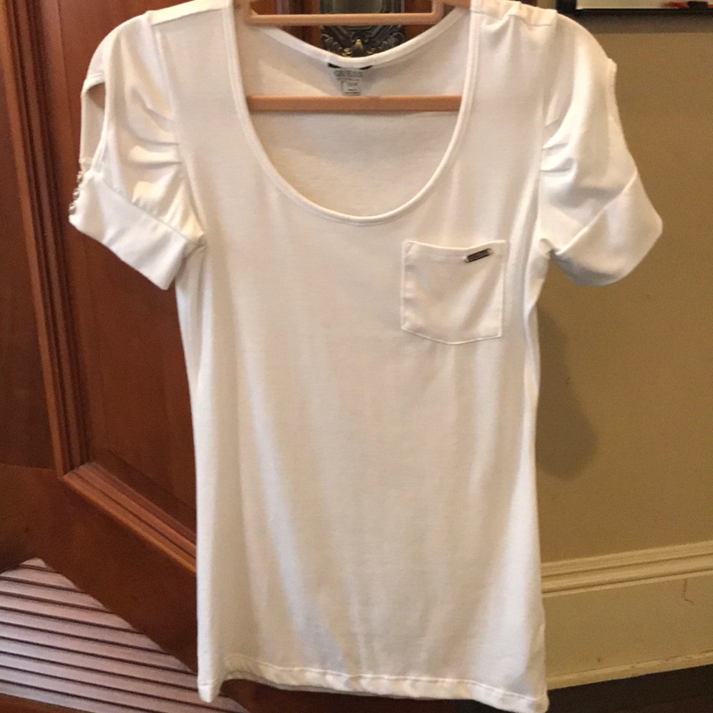 Guess t-shirt